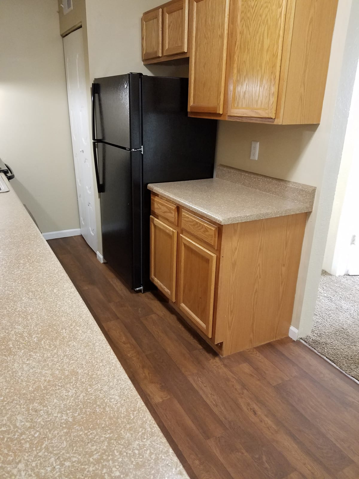 Photos Cottonwood Creek Apartments